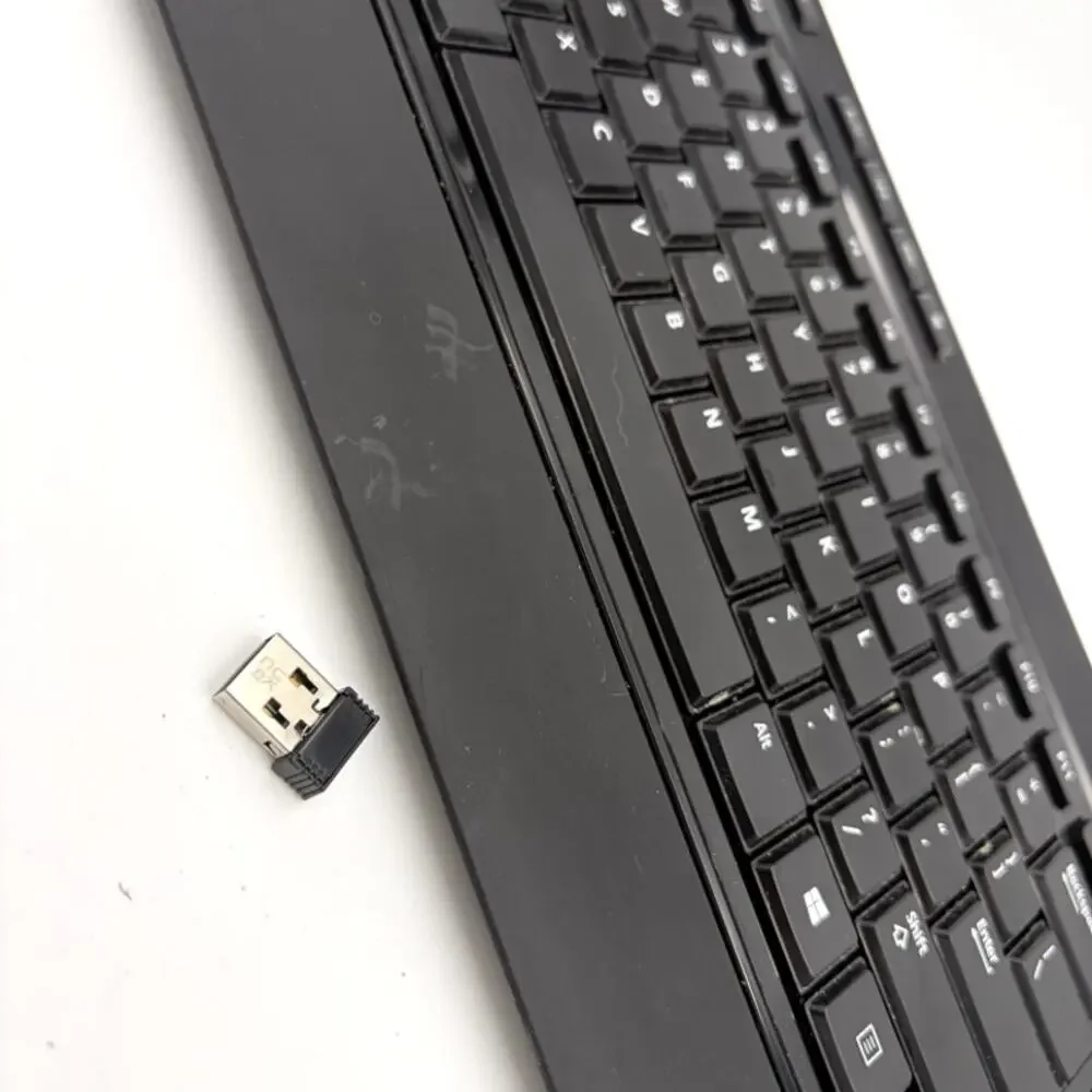 AmazonBasics Wireless Keyboard KBLGOD-US w USB Receiver Tested Black